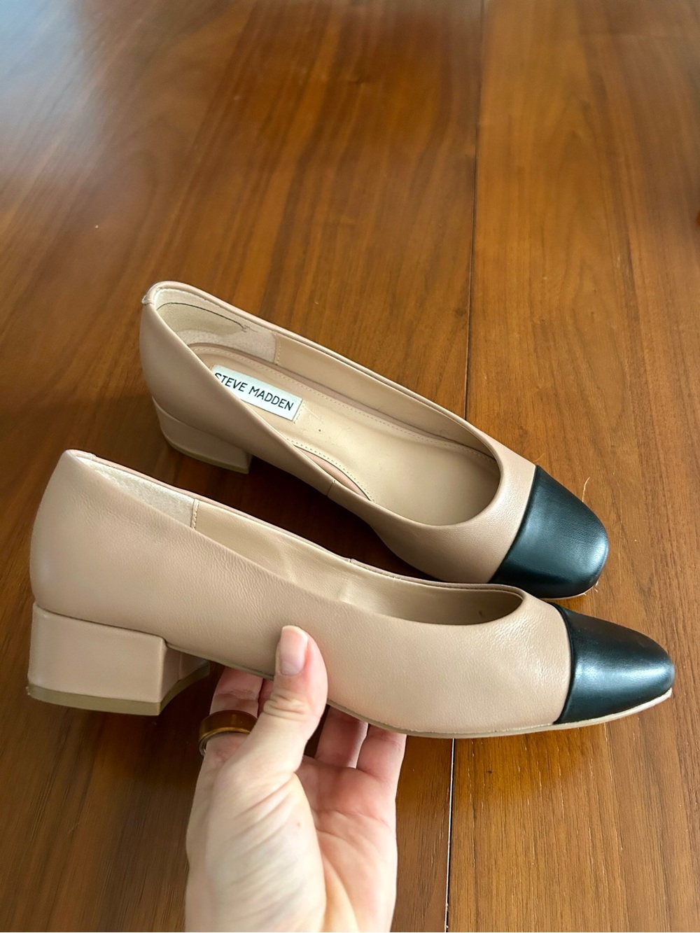 Steve Madden Tan & Black Block Heel Flats Round Toe